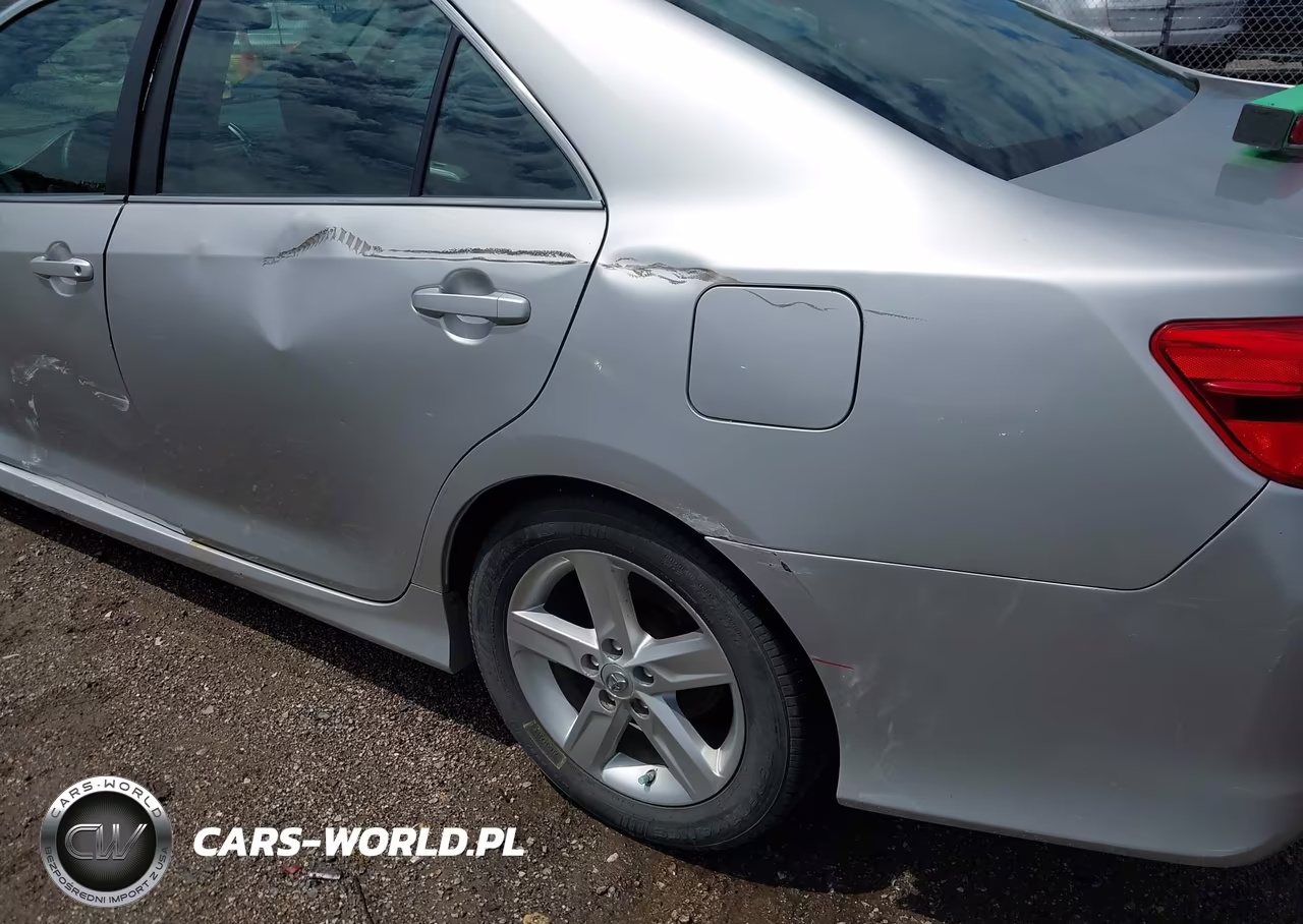 2013 Toyota Camry Se VIN:4T1BF1FK3DU238943 - 18