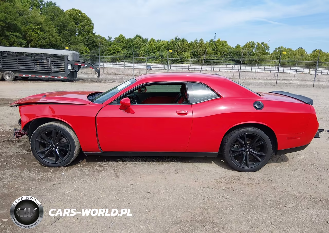 2018 Dodge Challenger Sxt VIN:2C3CDZAG7JH334707 - 14