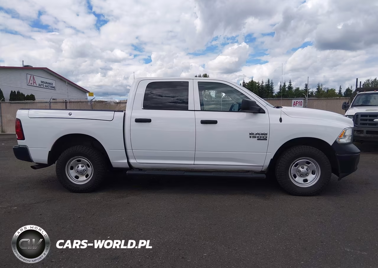 2019 Ram 1500 Classic Tradesman 4X4 5'7 Box VIN:1C6RR7KG7KS651513 - 13