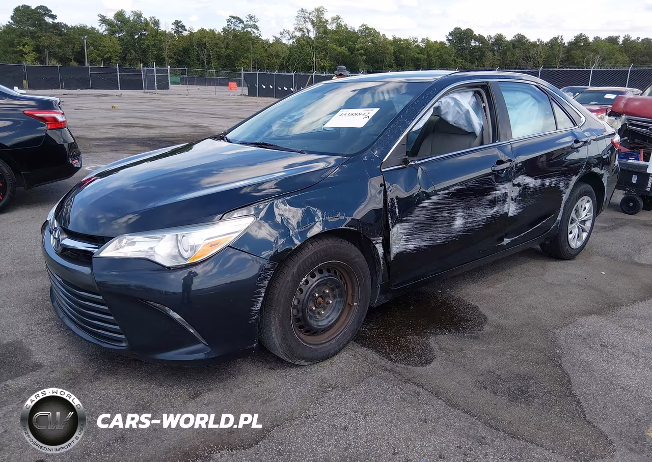 2015 Toyota Camry Le VIN:4T1BF1FK1FU024536 - 2