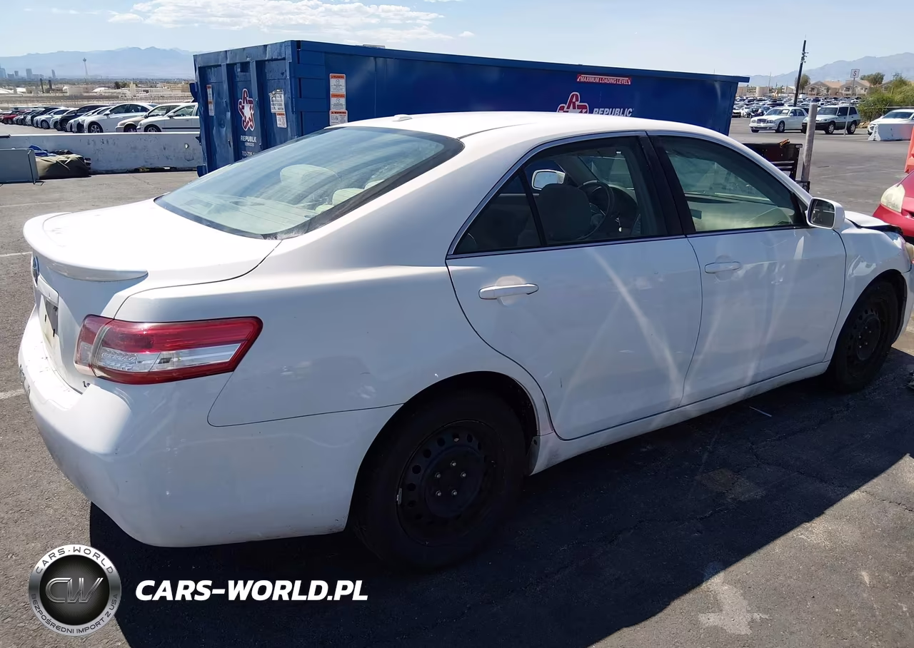 2011 Toyota Camry Le VIN:4T4BF3EK4BR209984 - 4