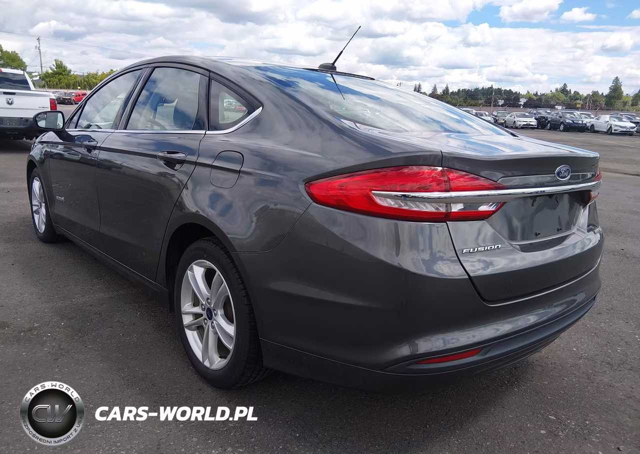 2018 Ford Fusion Hybrid S VIN:3FA6P0UUXJR279029 - 3