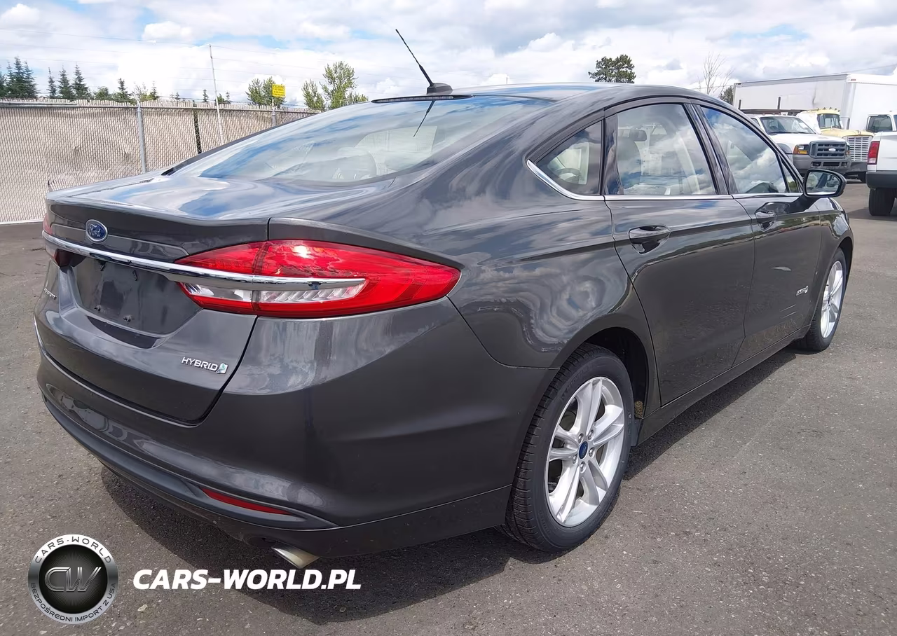 2018 Ford Fusion Hybrid S VIN:3FA6P0UUXJR279029 - 4