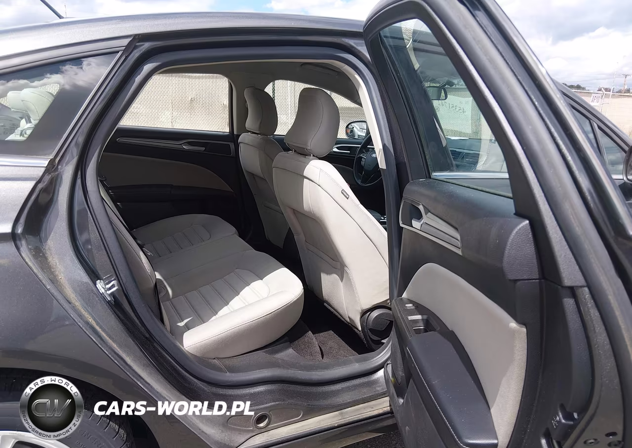 2018 Ford Fusion Hybrid S VIN:3FA6P0UUXJR279029 - 8