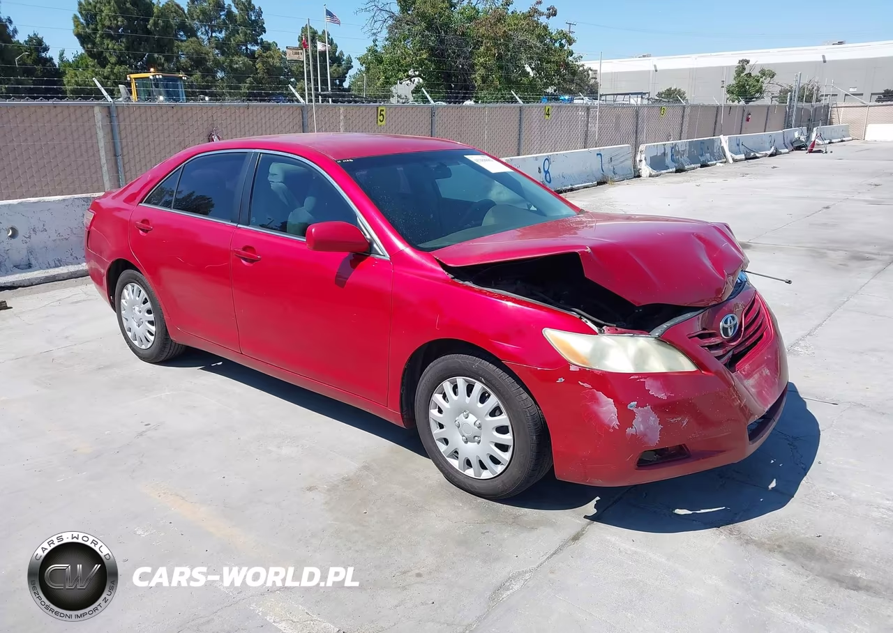 2009 Toyota Camry Le – zdjęcie 1 z 11