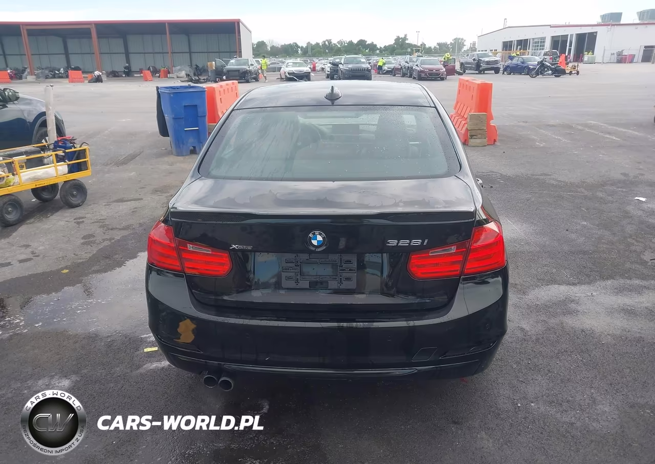 2013 BMW 328I xDrive VIN:WBA3B3C57DF542356 - 17