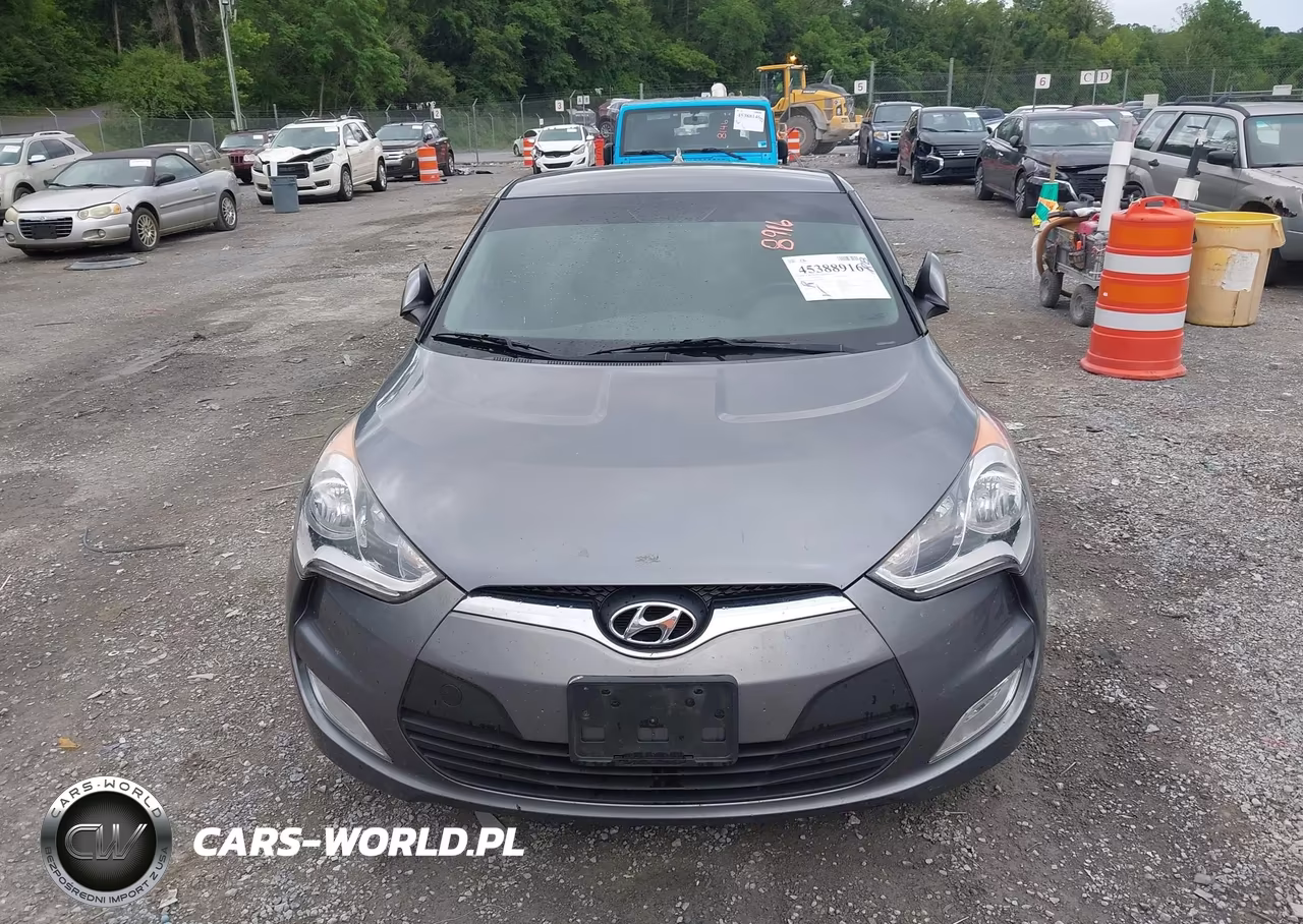 2017 Hyundai Veloster VIN:KMHTC6AD4HU308345 - 12