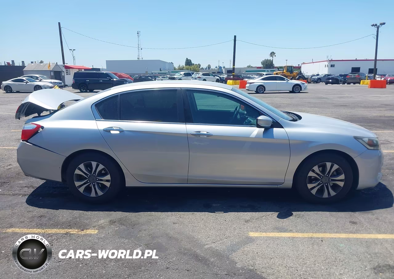 2013 Honda Accord Lx VIN:1HGCR2F3XDA053872 - 13