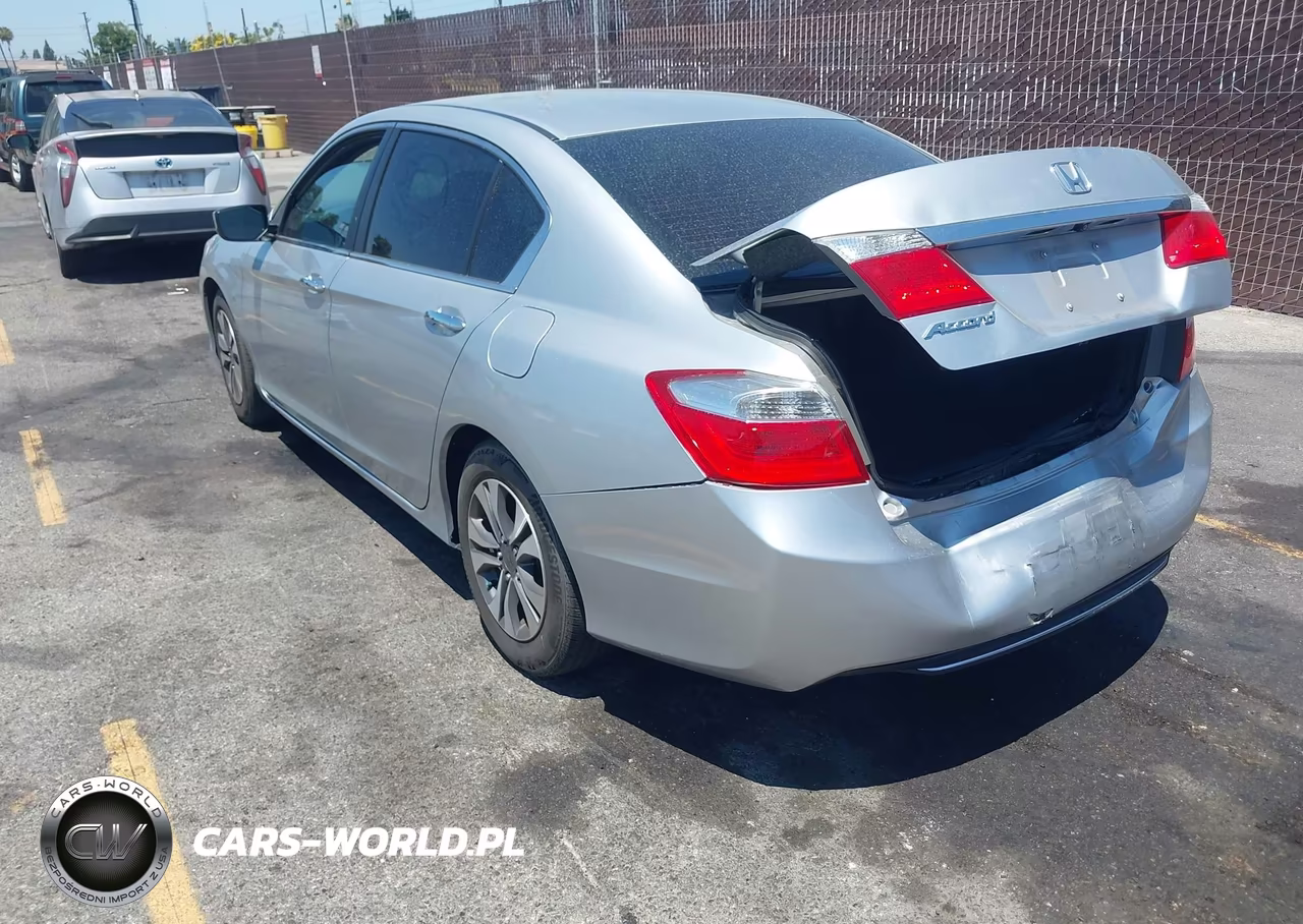 2013 Honda Accord Lx VIN:1HGCR2F3XDA053872 - 3