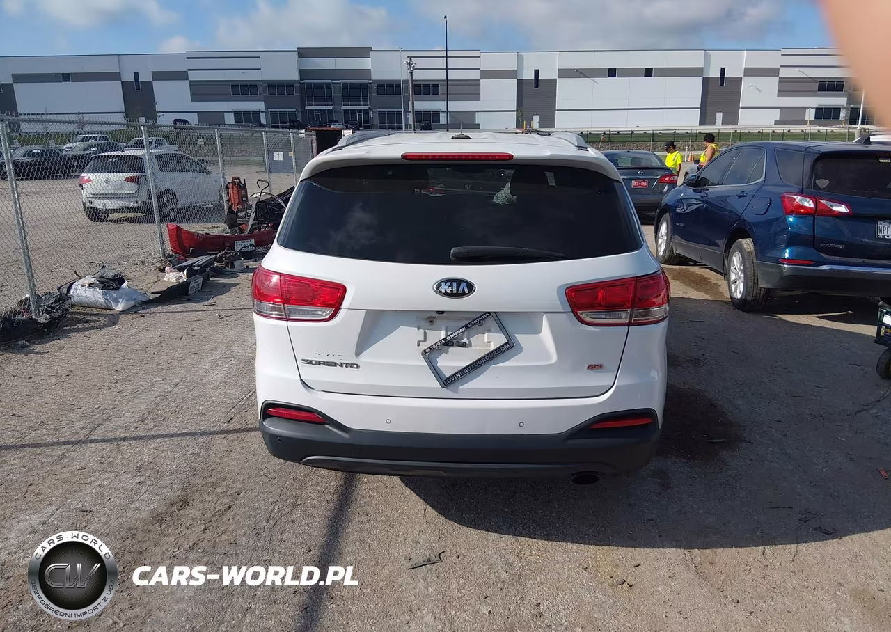 2018 Kia Sorento 2.4L Lx VIN:5XYPG4A30JG384948 - 16