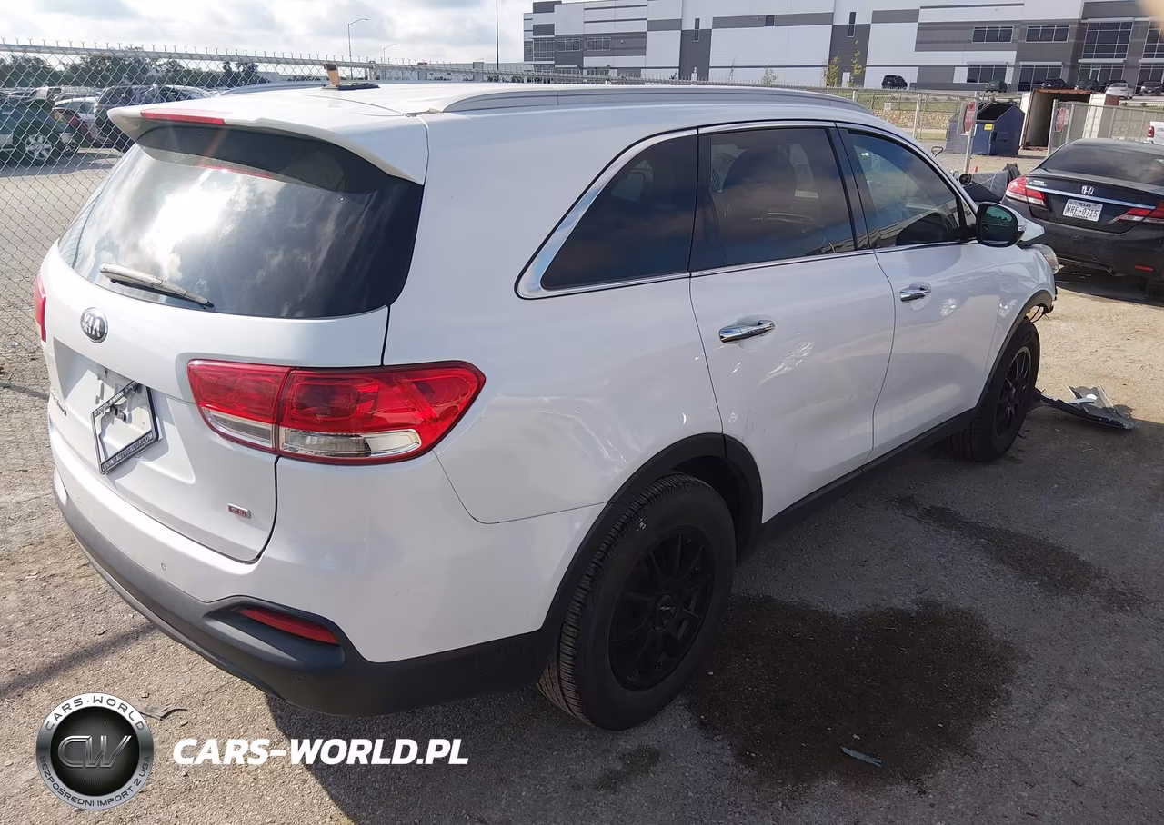2018 Kia Sorento 2.4L Lx VIN:5XYPG4A30JG384948 - 4