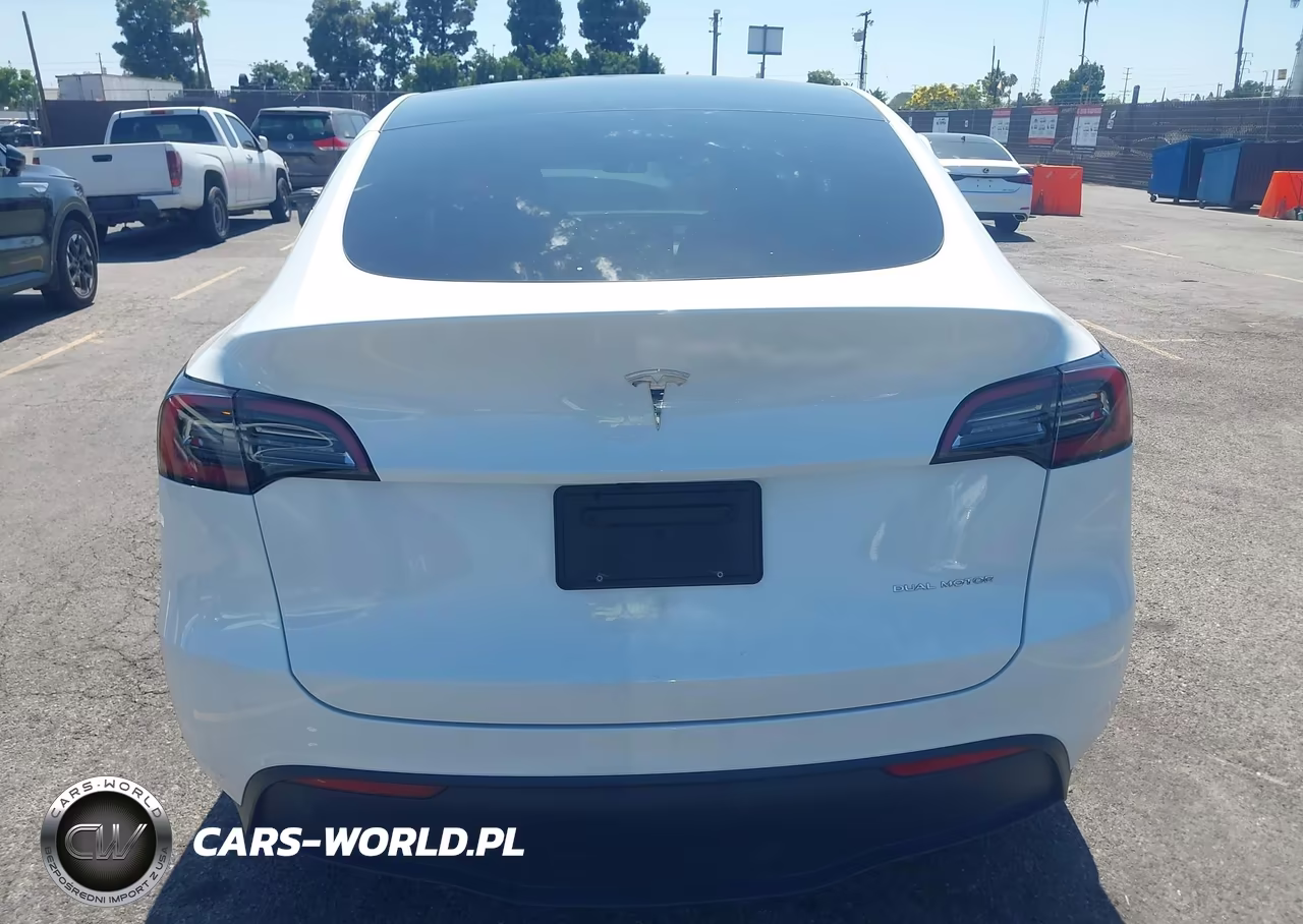 2023 Tesla Model Y Awd-Long Range Dual Motor All-Wheel Drive VIN:7SAYGDEE9PF797597 - 16