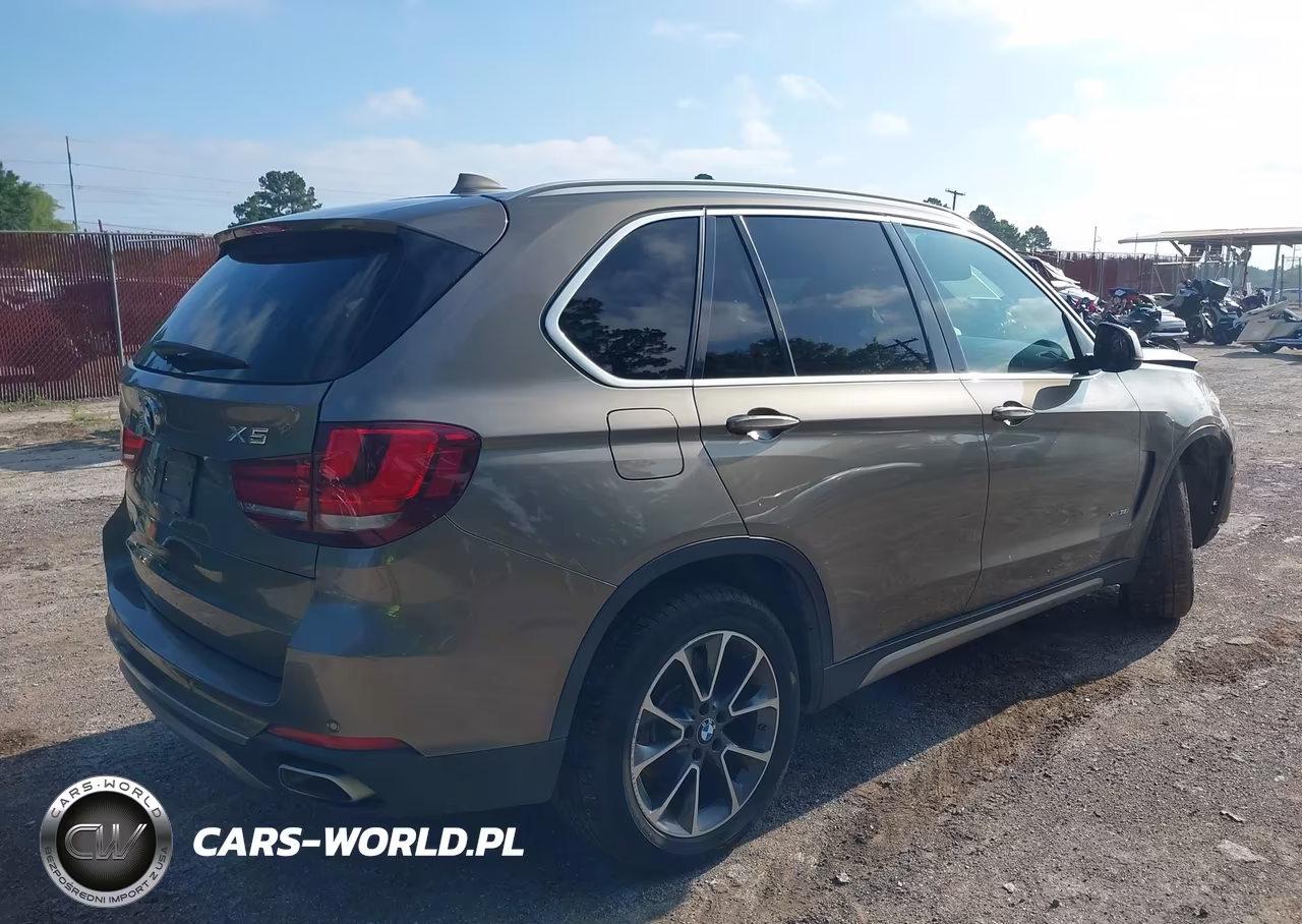 2018 BMW X5 xDrive35I VIN:5UXKR0C55J0X88604 - 4