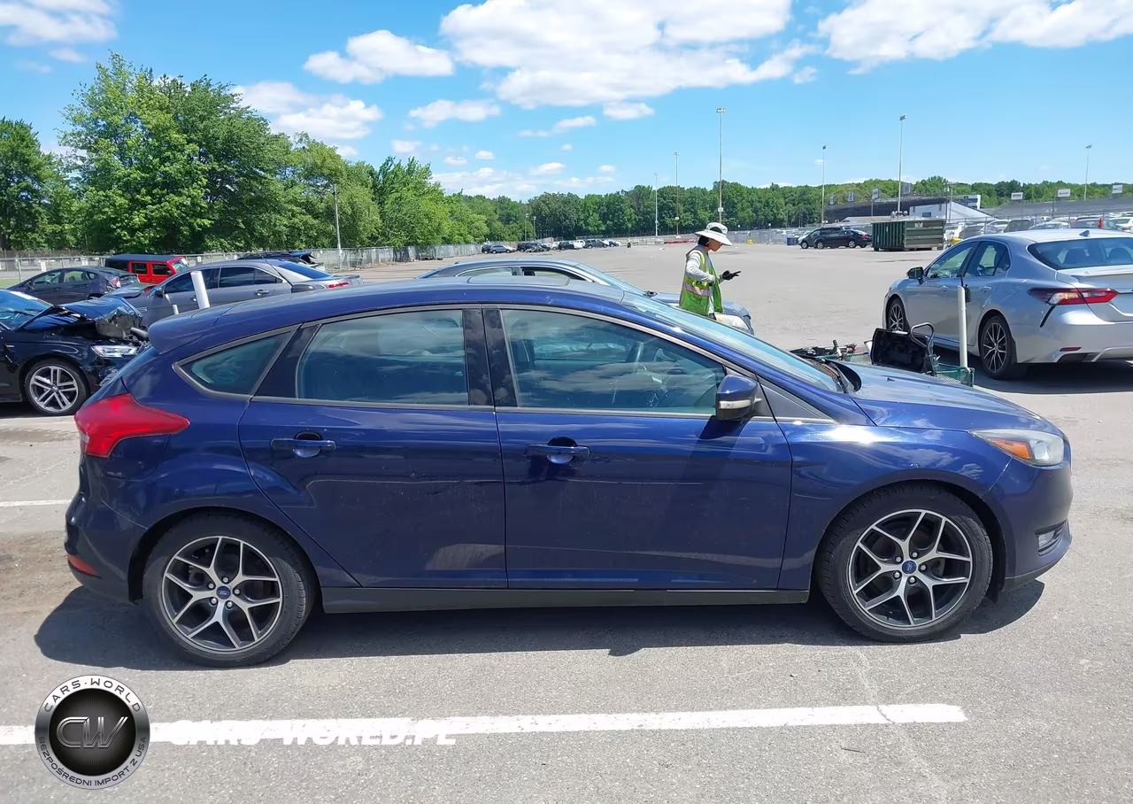 2017 Ford Focus Sel VIN:1FADP3M27HL311628 - 13