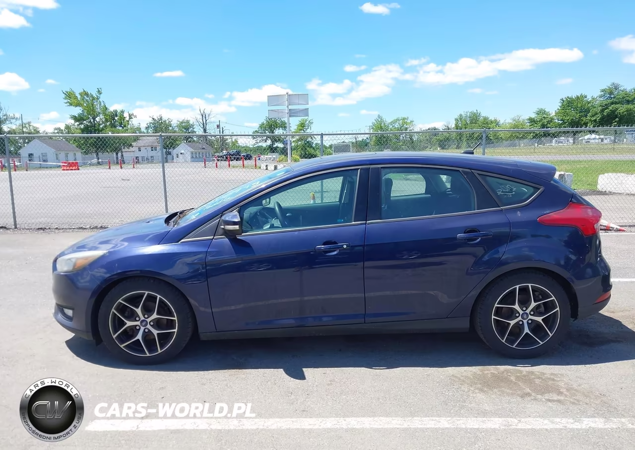 2017 Ford Focus Sel VIN:1FADP3M27HL311628 - 14