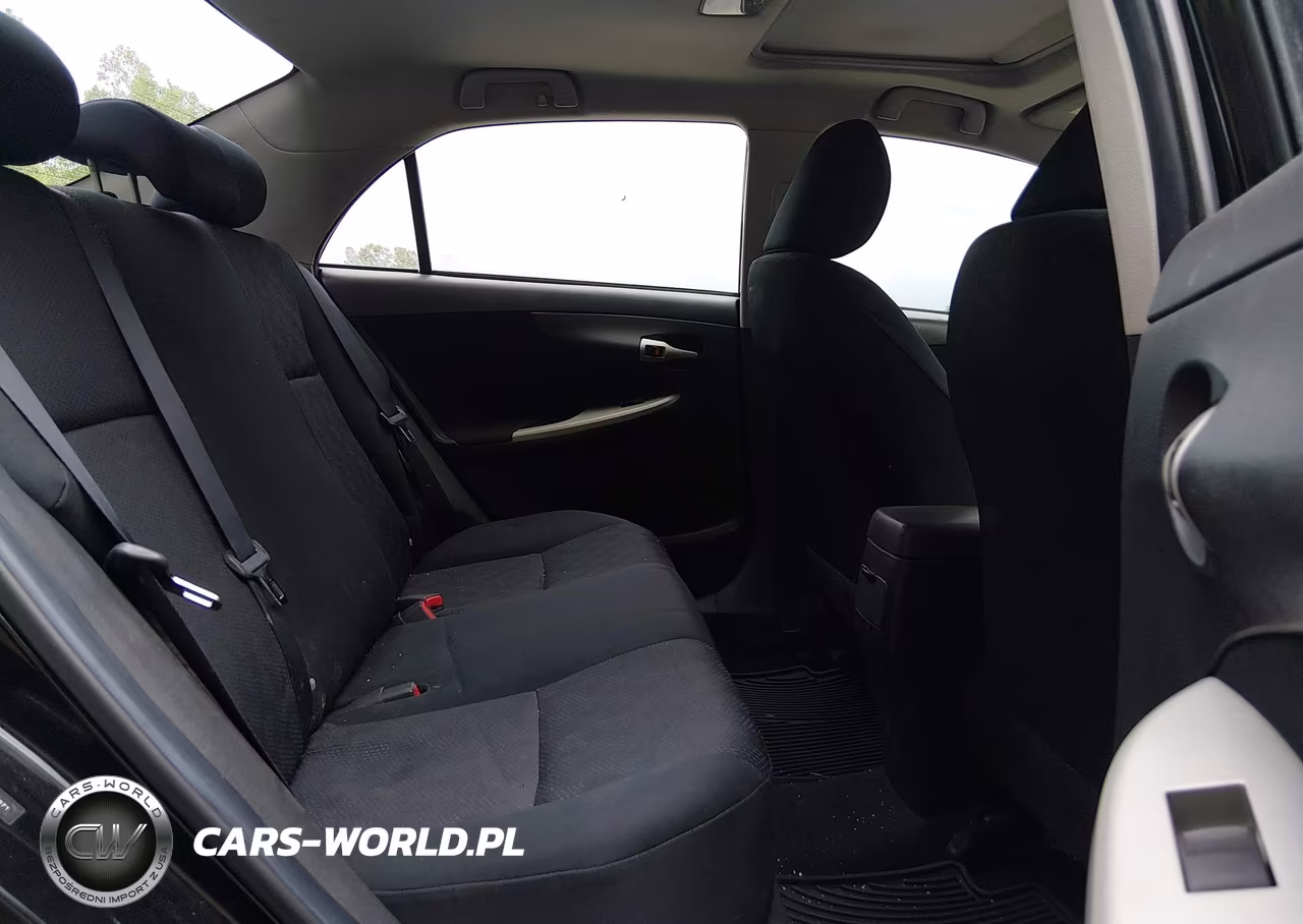 2010 Toyota Corolla S VIN:1NXBU4EE1AZ377371 - 8