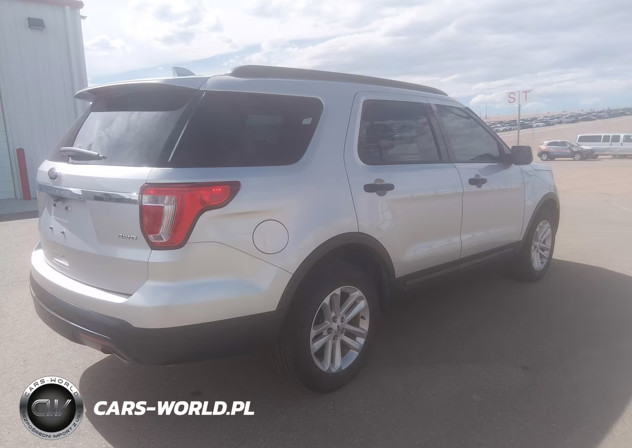 2017 Ford Explorer VIN:1FM5K8B85HGA18395 - 4