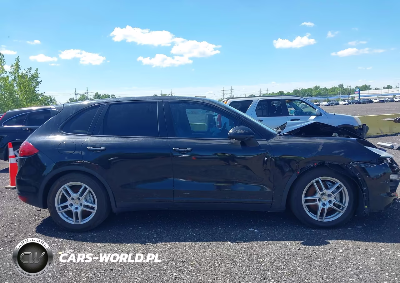 2013 Porsche Cayenne S VIN:WP1AB2A2XDLA80758 - 12