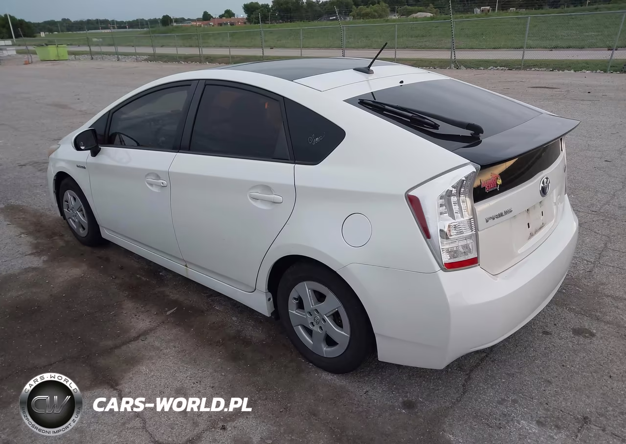 2010 Toyota Prius Iv VIN:JTDKN3DU4A5015808 - 3