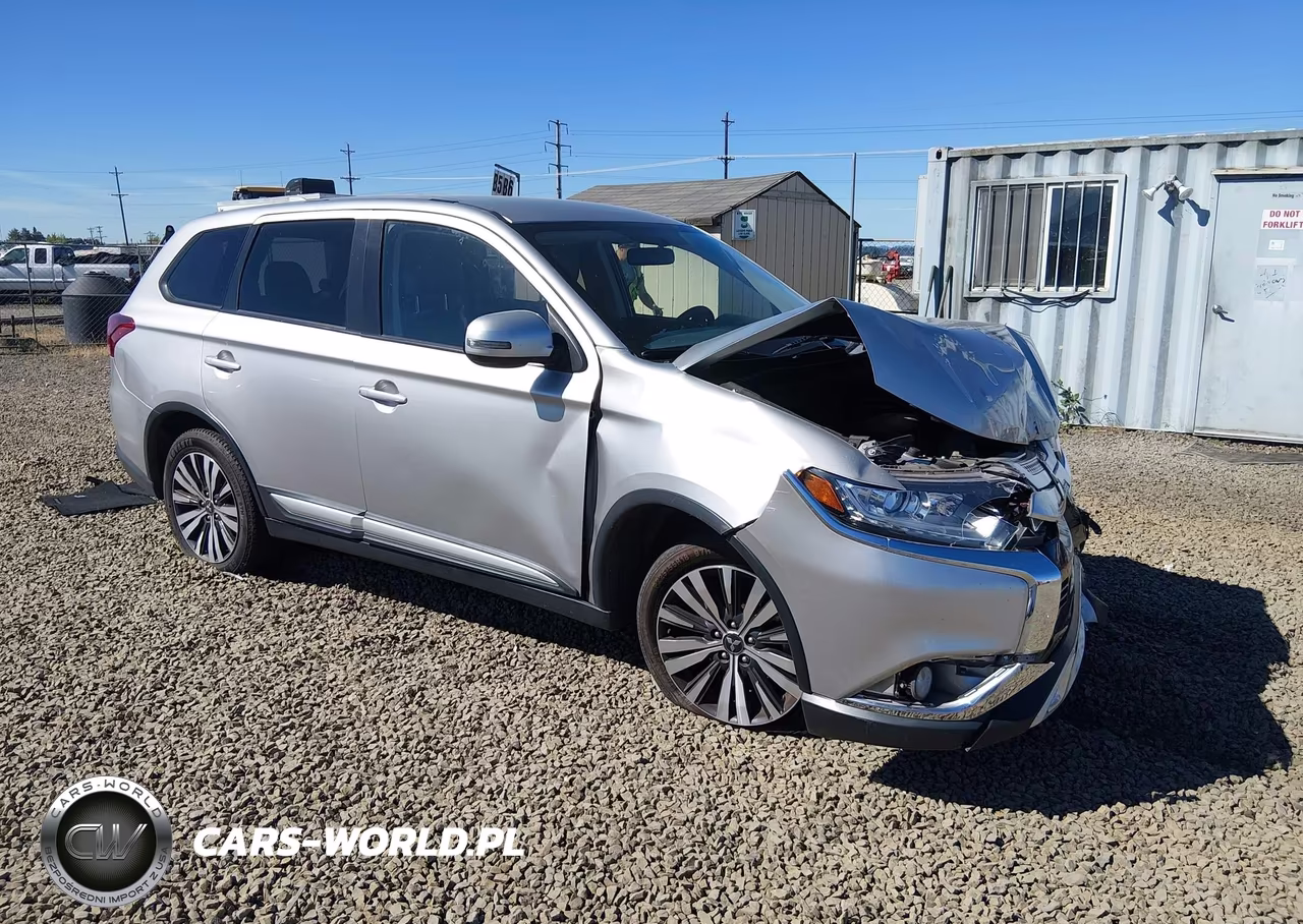 2019 Mitsubishi Outlander Se – zdjęcie 1 z 16