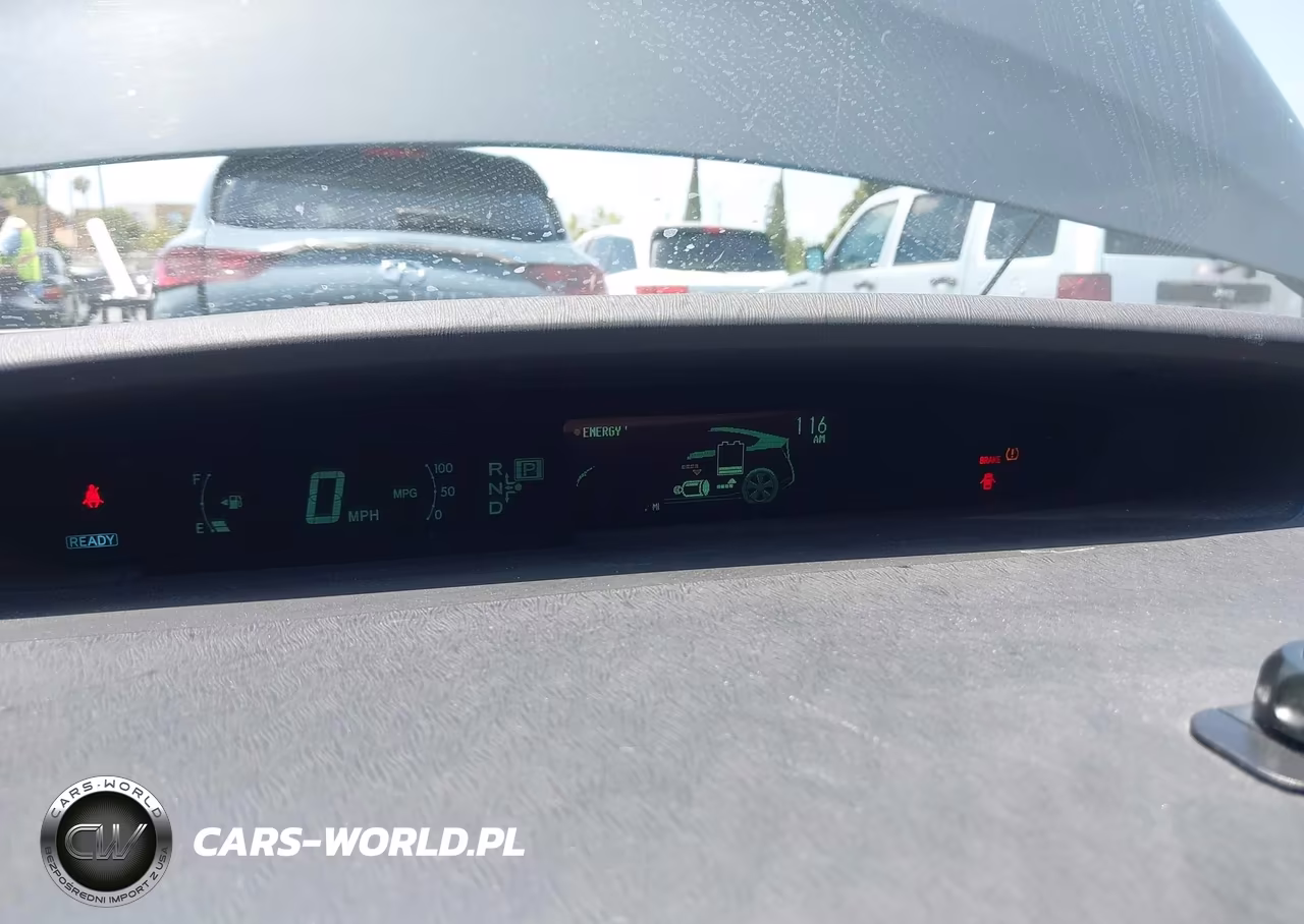2011 Toyota Prius Four VIN:JTDKN3DU7B1365720 - 7