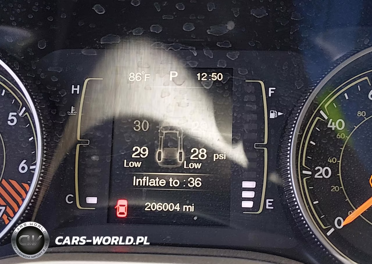 2015 Jeep Cherokee Latitude VIN:1C4PJMCB0FW788526 - 15