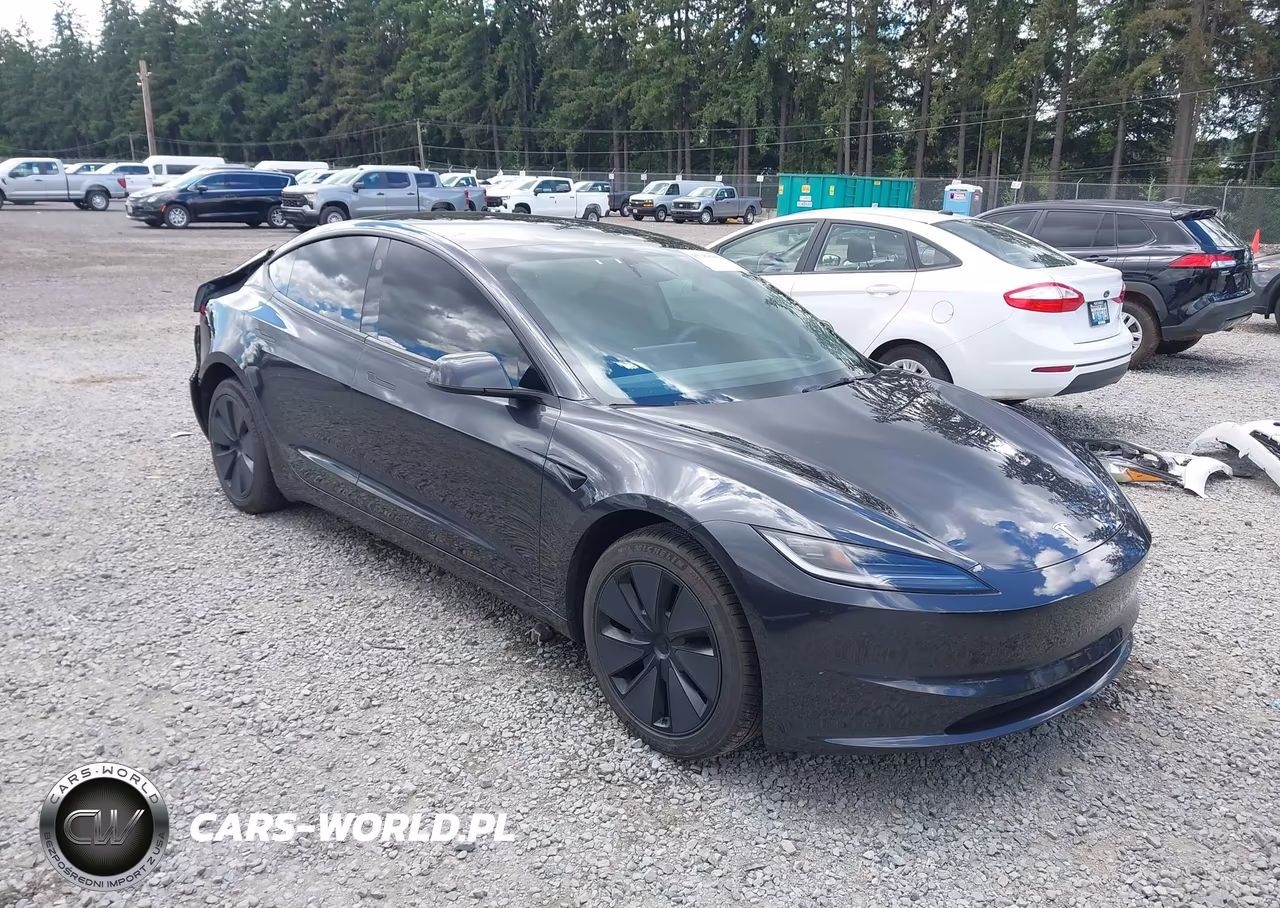 2025 Tesla Model 3 Long Range Rear-Wheel Drive-Standard Rear-Wheel Drive – zdjęcie 1 z 19