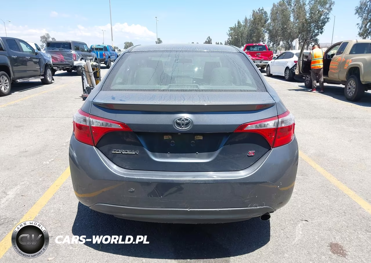 2015 Toyota Corolla S Plus VIN:5YFBURHE6FP265523 - 18