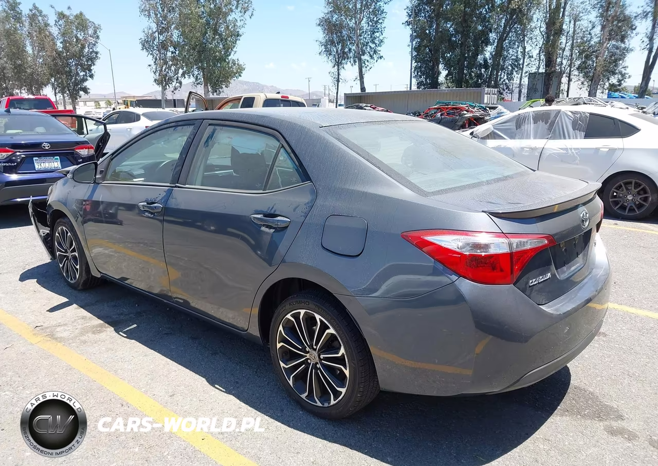 2015 Toyota Corolla S Plus VIN:5YFBURHE6FP265523 - 3
