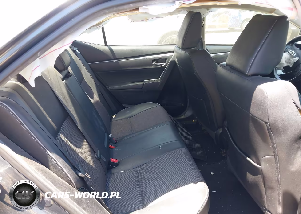2015 Toyota Corolla S Plus VIN:5YFBURHE6FP265523 - 8