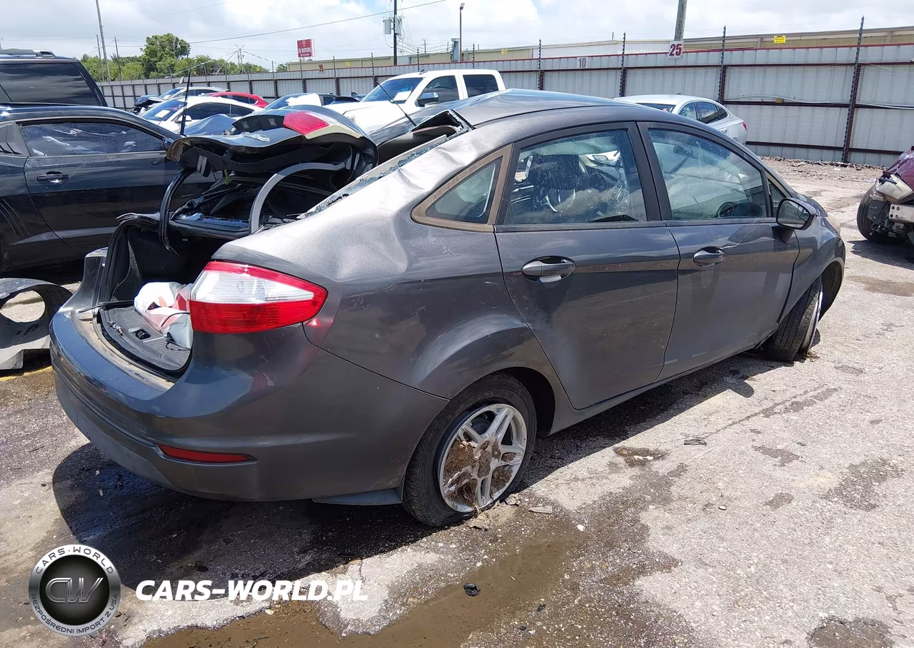 2017 Ford Fiesta Se VIN:3FADP4BJ1HM144570 - 4