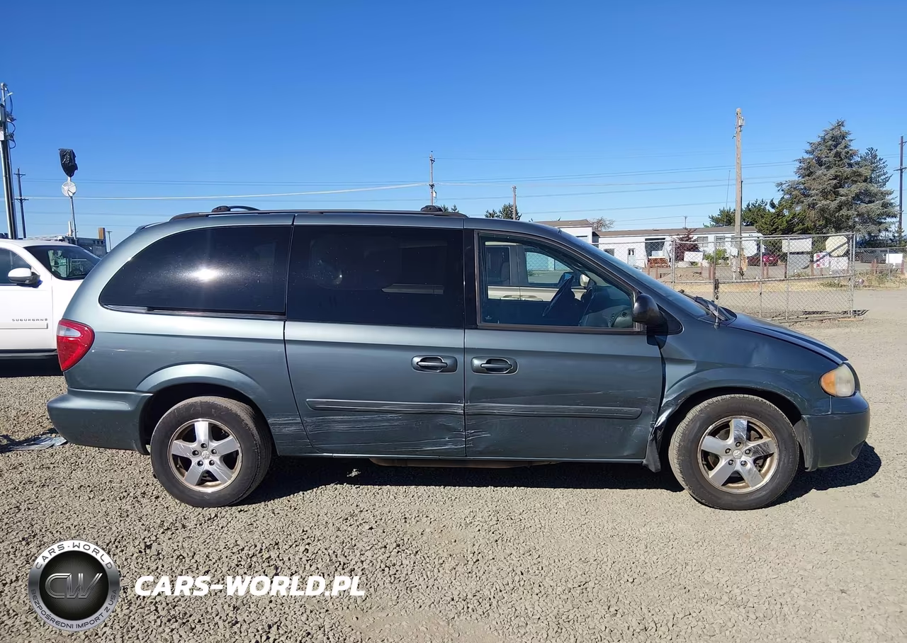 2007 Dodge Grand Caravan Sxt VIN:2D4GP44L47R309334 - 13