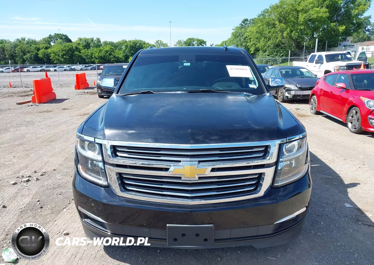 2017 Chevrolet Suburban Premier VIN:1GNSCJKC7HR204080 - 12