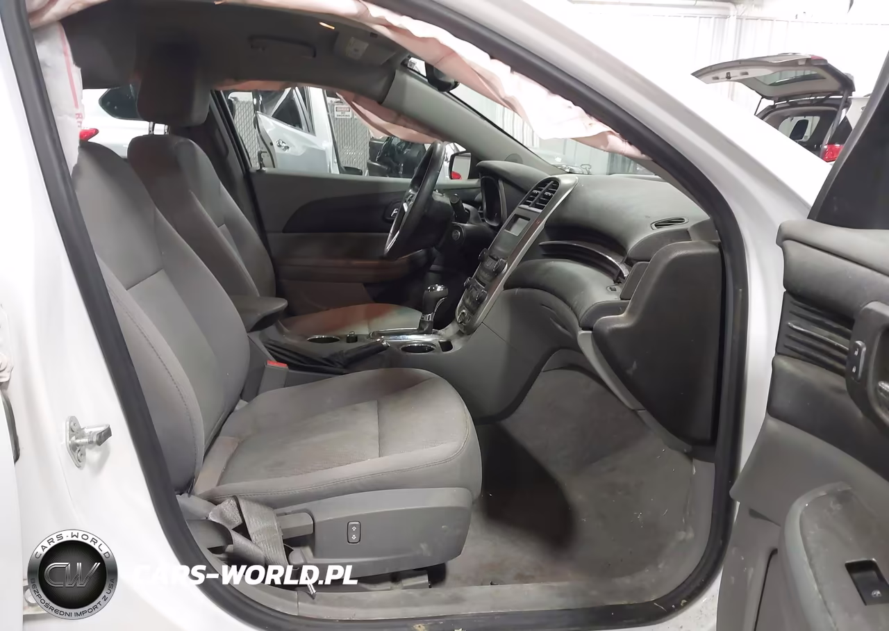 2014 Chevrolet Malibu 1Ls VIN:1G11B5SL3EF288970 - 5