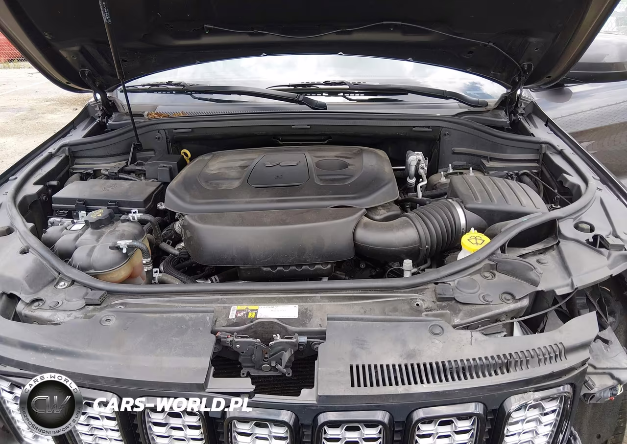 2020 Jeep Grand Cherokee Altitude 4X2 VIN:1C4RJEAG2LC278656 - 10