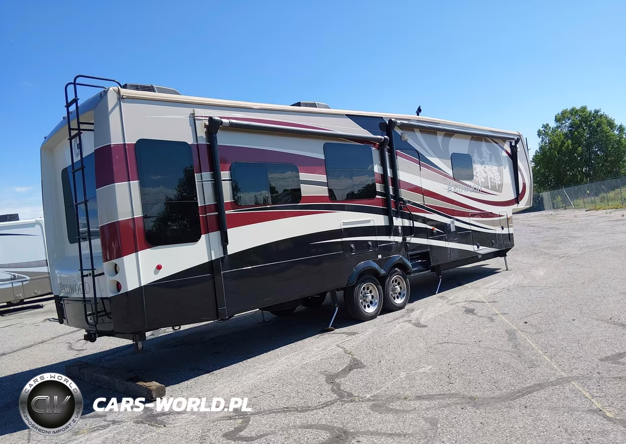 2015 Crossroads Redwood 39Mb VIN:4V0FC3920FR005085 - 4