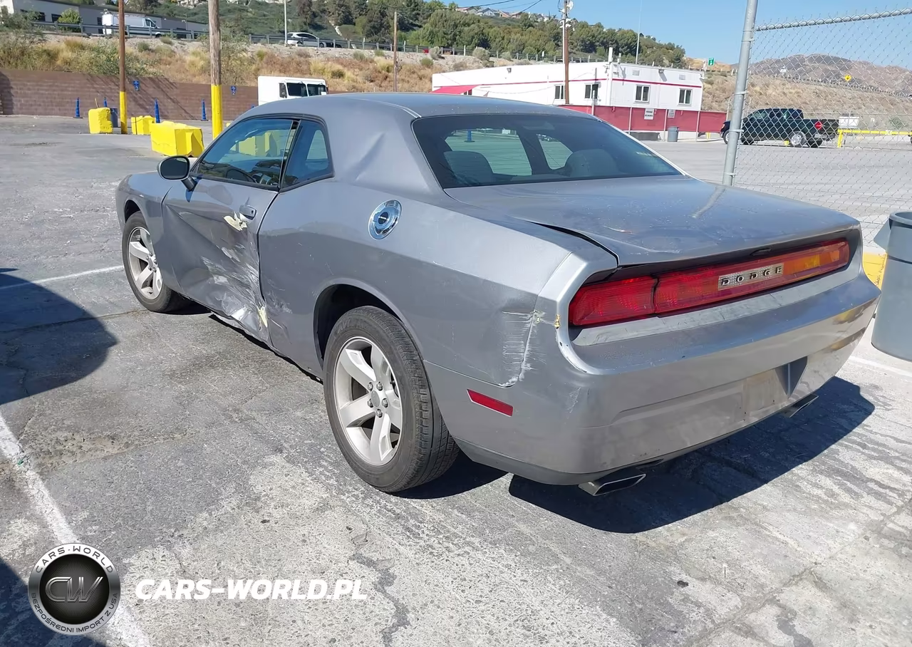 2014 Dodge Challenger Sxt VIN:2C3CDYAG4EH101996 - 3