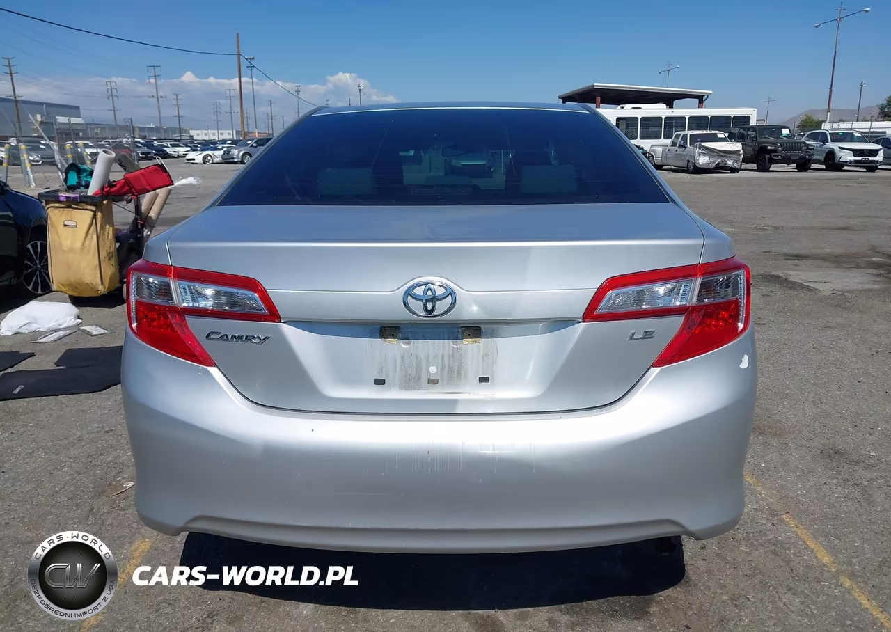 2012 Toyota Camry Le VIN:4T4BF1FK6CR249519 - 15