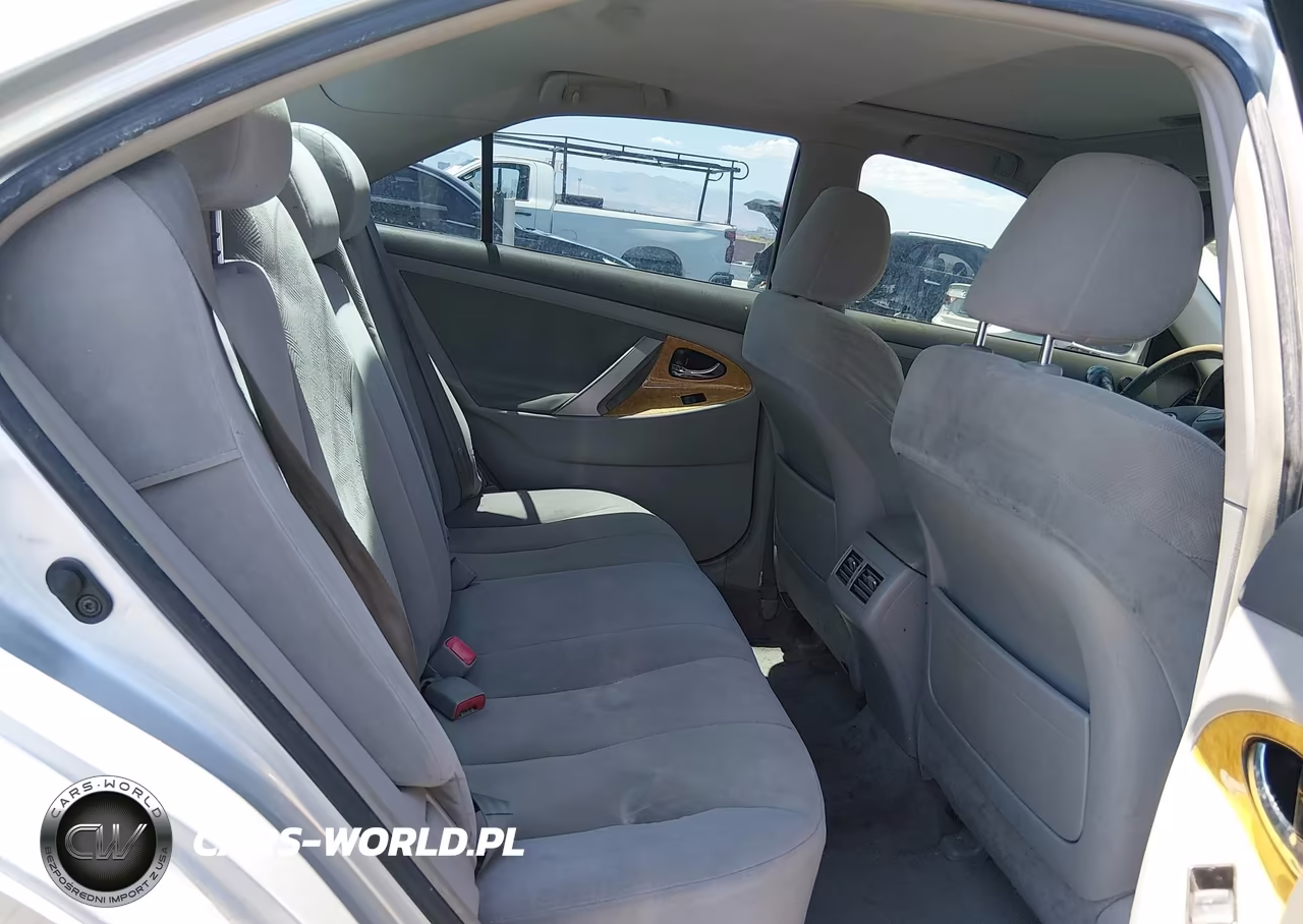 2007 Toyota Camry Xle VIN:JTNBE46K173103328 - 8
