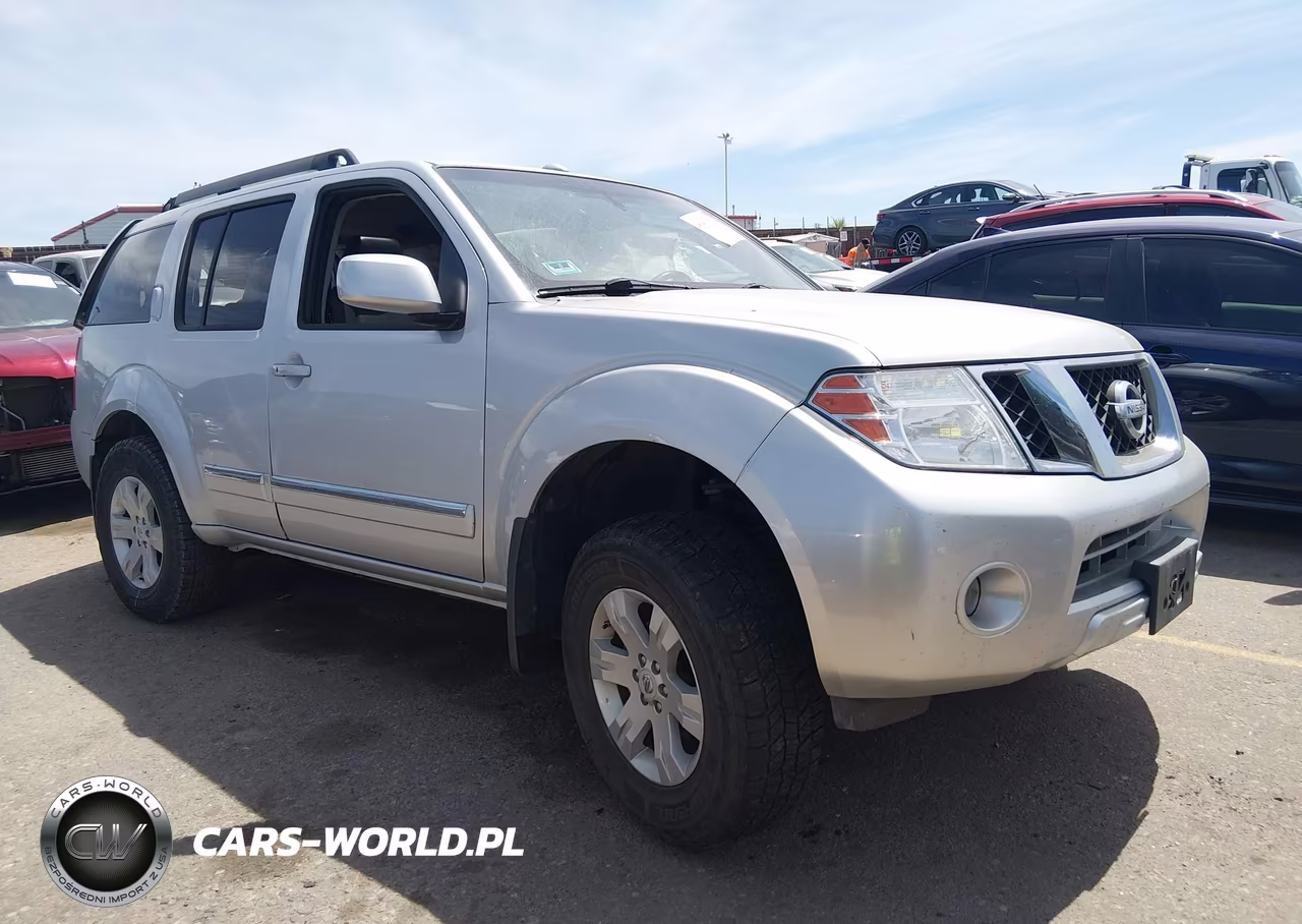 2011 Nissan Pathfinder Le