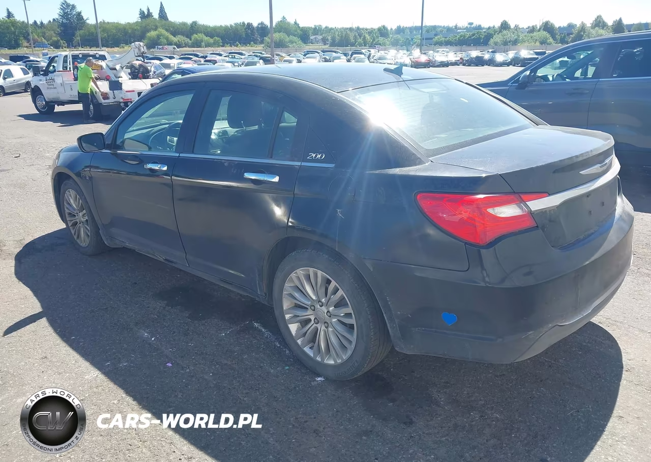 2011 Chrysler 200 Limited VIN:1C3BC2FG3BN581679 - 3