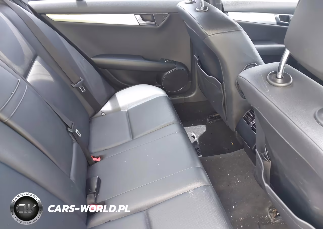2010 Mercedes-Benz C 300 Luxury-Sport VIN:WDDGF5EBXAR101506 - 8