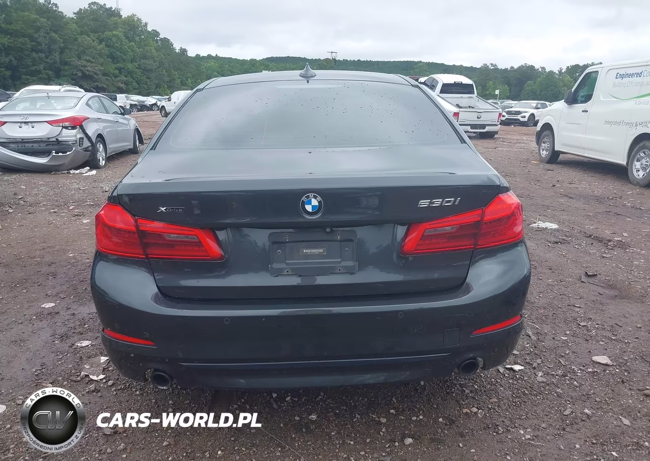 2018 BMW 530I xDrive VIN:WBAJA7C52JG909008 - 17