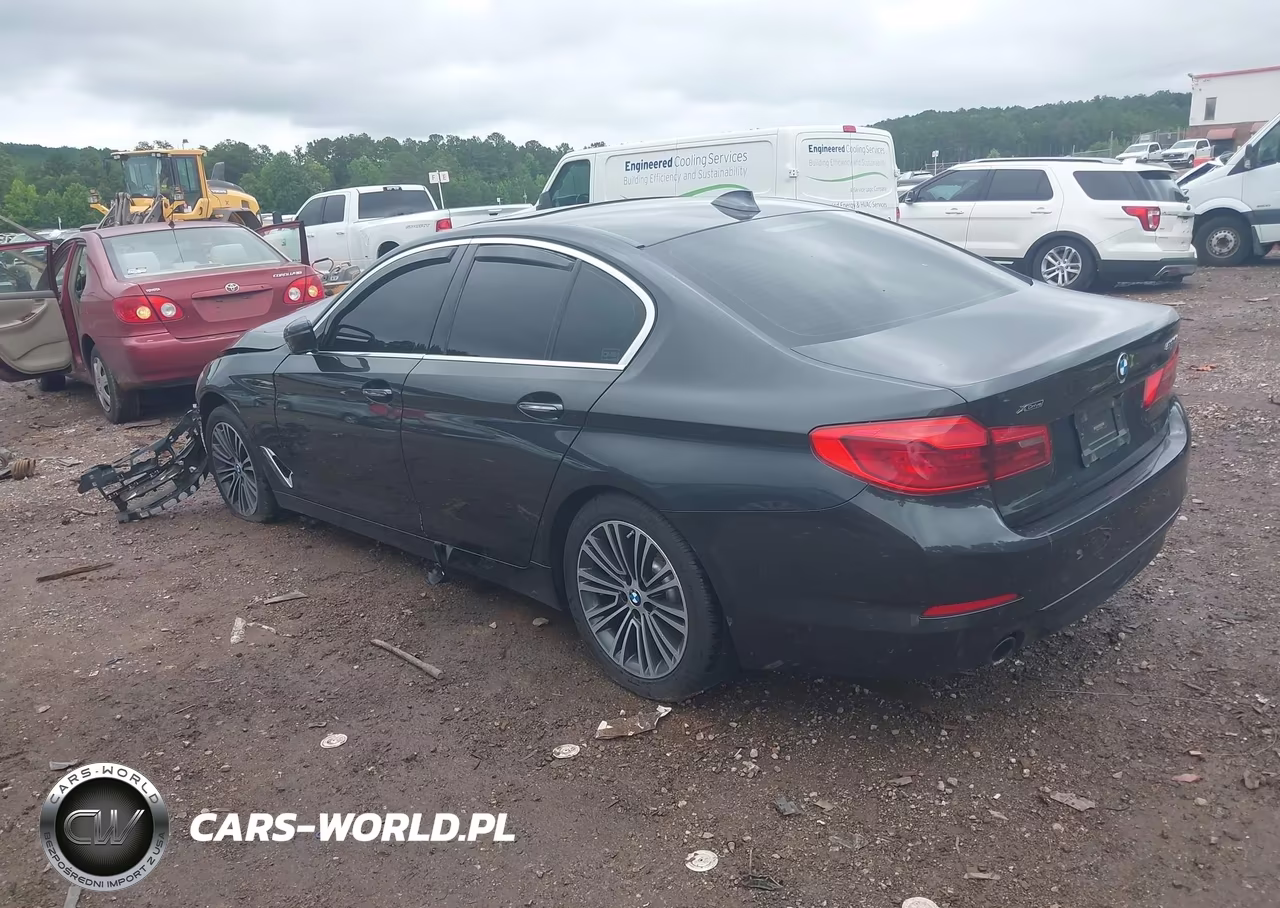 2018 BMW 530I xDrive VIN:WBAJA7C52JG909008 - 3