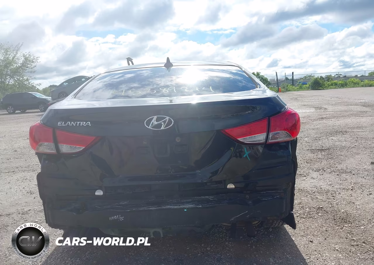 2013 Hyundai Elantra Gls VIN:5NPDH4AE9DH308045 - 6