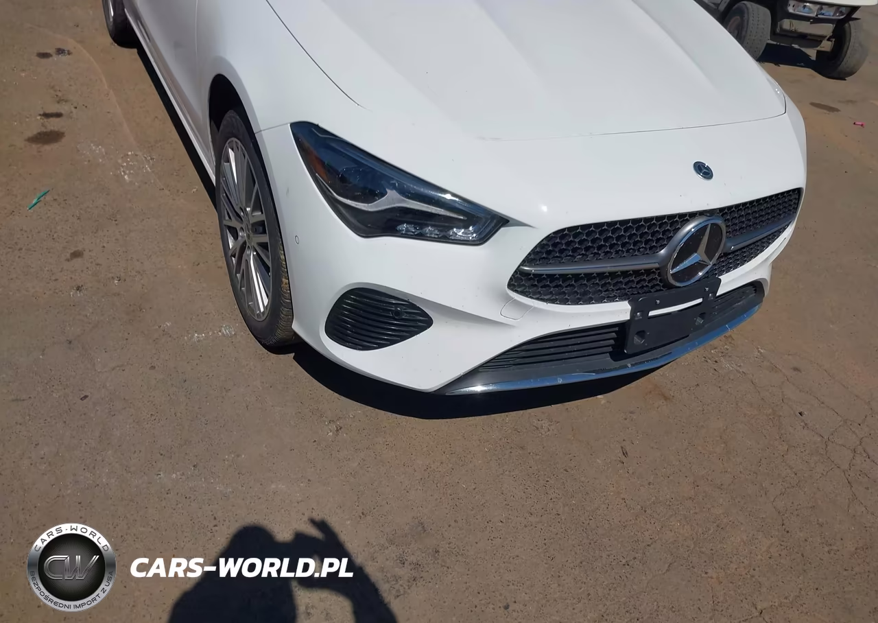 2025 Mercedes-Benz Cla 250 Coupe – zdjęcie 1 z 16