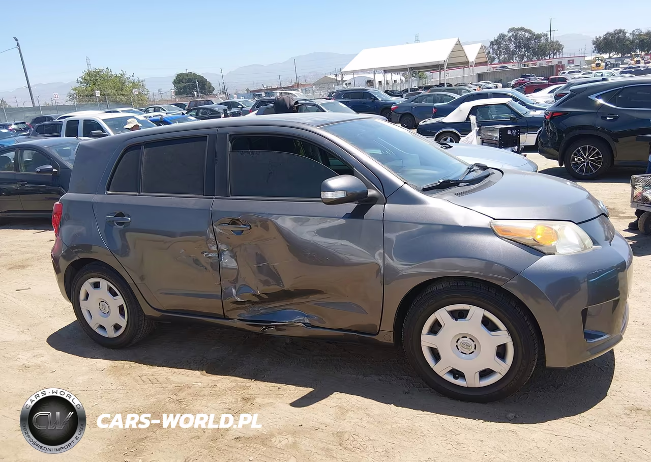 2013 Scion Xd VIN:JTKKUPB47D1039070 - 13