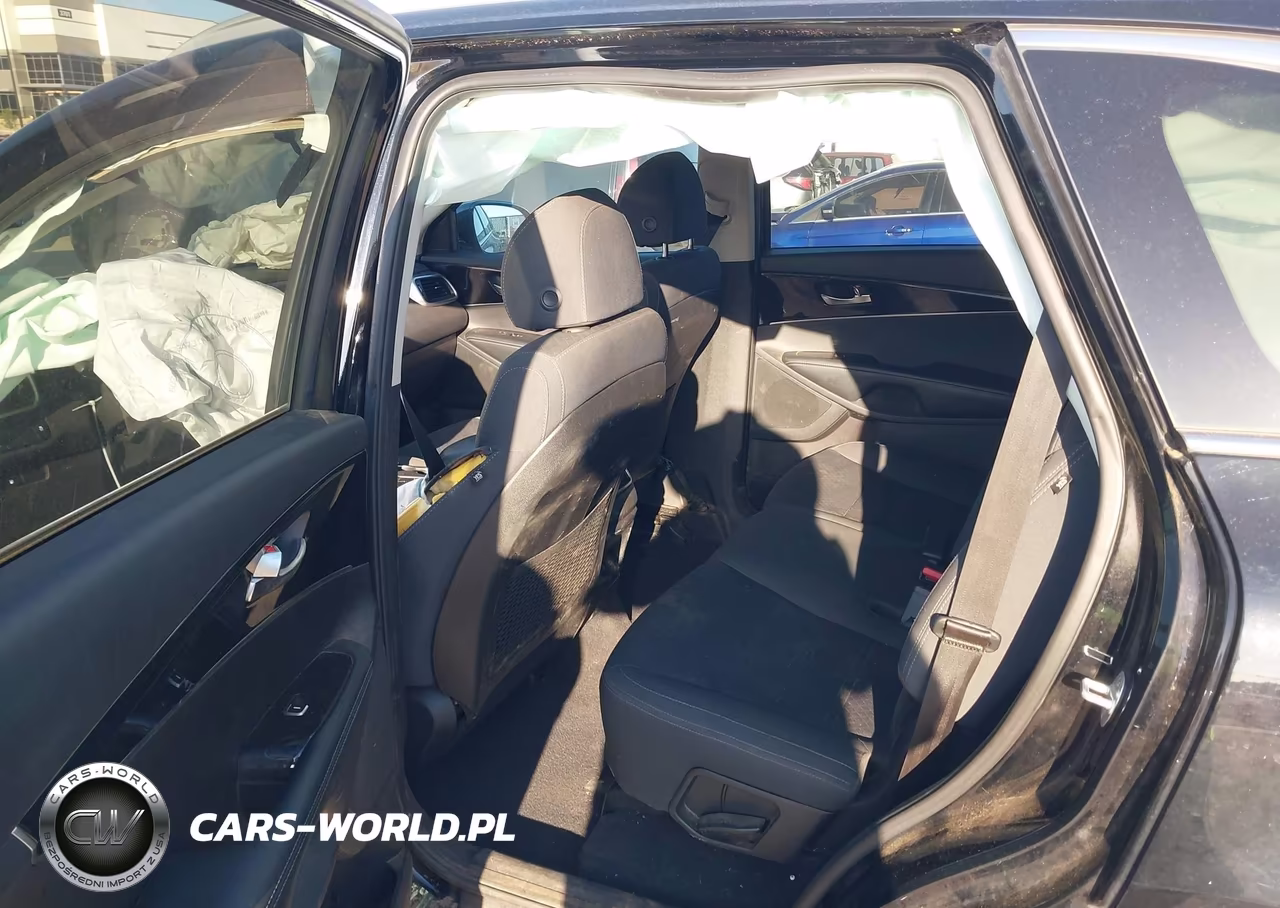 2018 Kia Sorento 2.4L Lx VIN:5XYPG4A39JG376380 - 8