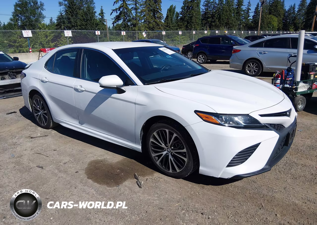 2018 Toyota Camry L-Le-Xle-Se-Xse