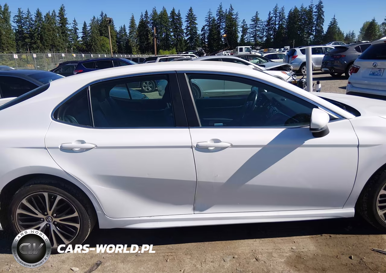 2018 Toyota Camry L-Le-Xle-Se-Xse VIN:4T1B11HK3JU135934 - 14